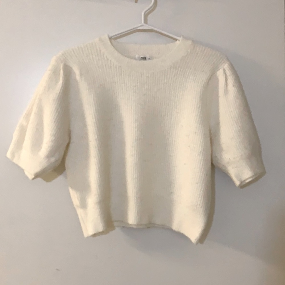 Cream short puff sleeve Sweater